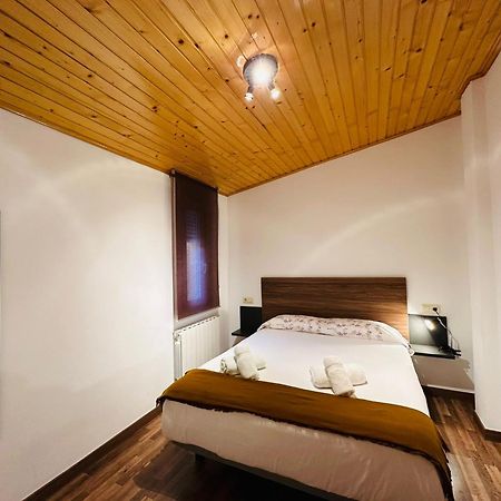 Apartamento Partara アインサ エクステリア 写真