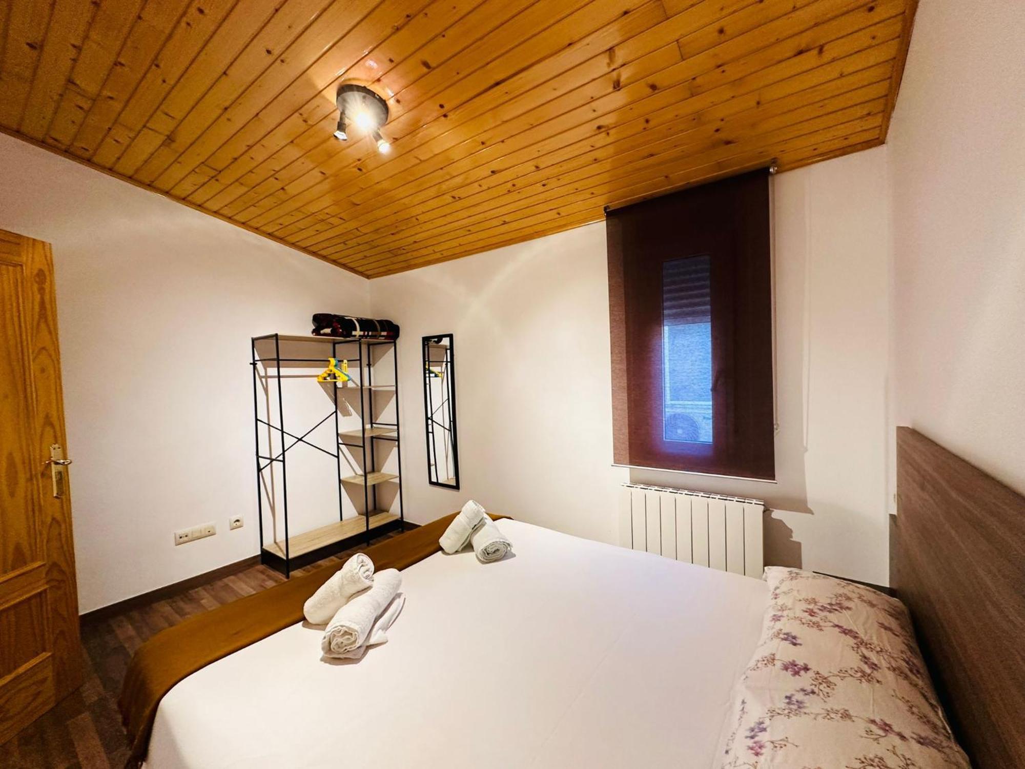 Apartamento Partara アインサ エクステリア 写真